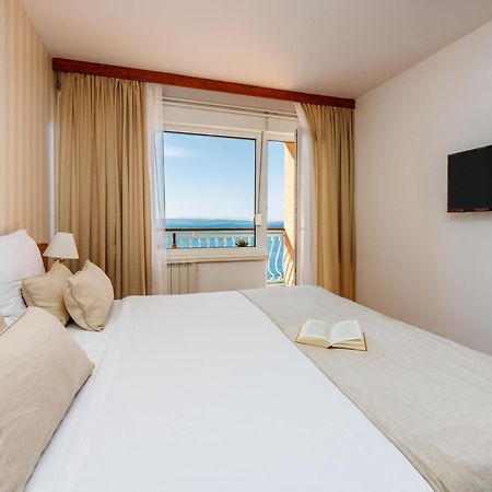 Mediteran Maradiso Hotel By Aminess Crikvenica Εξωτερικό φωτογραφία